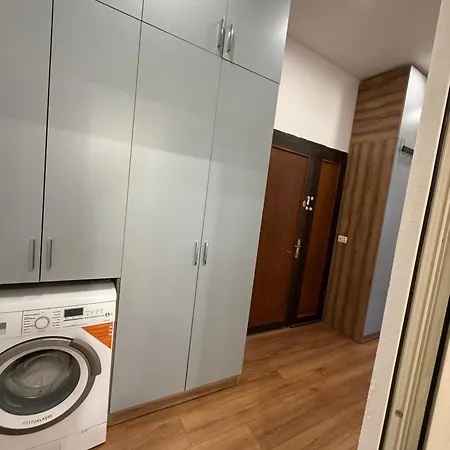 Sunny Apartment Tirana
